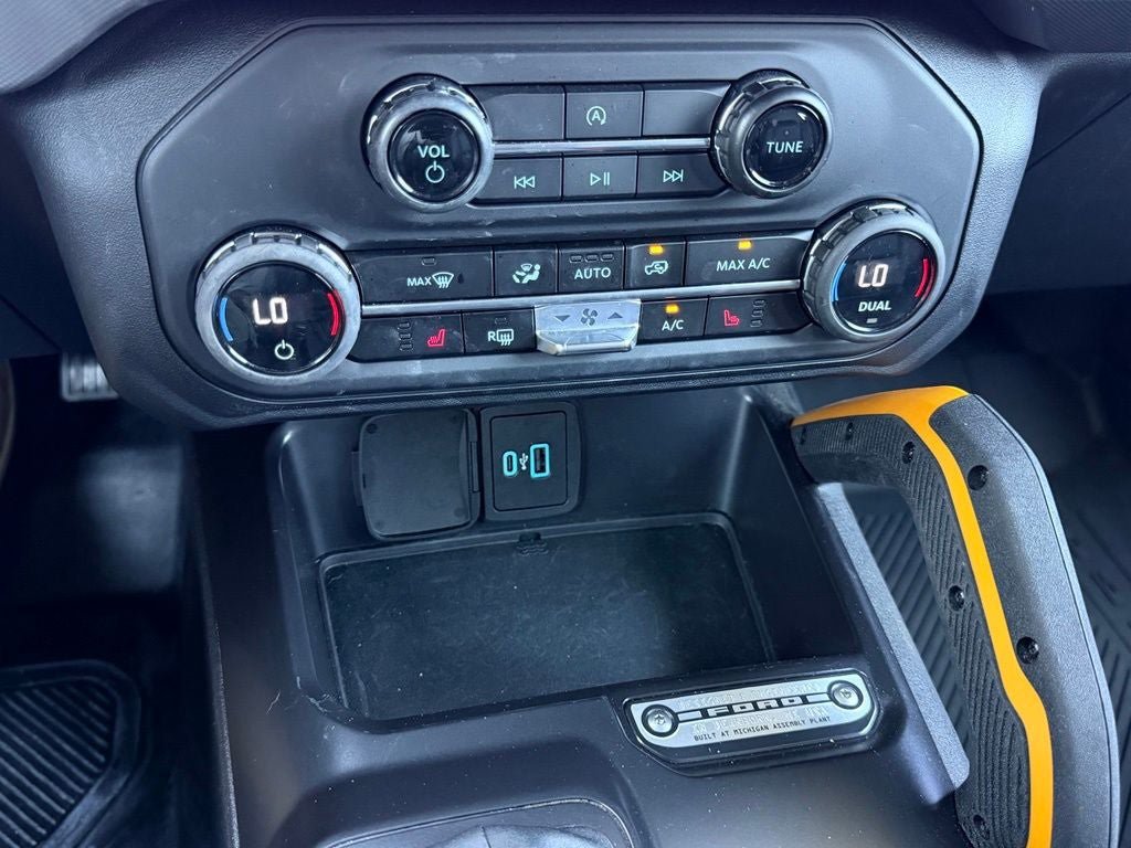 Certified 2024 Ford Bronco Badlands AWD/4WD image 31