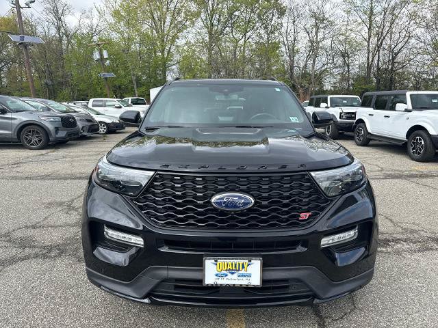 Certified 2023 Ford Explorer ST w/ Equipment Group 401A AWD/4WD image 2