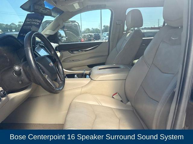 Used 2020 Cadillac Escalade Luxury AWD/4WD image 10