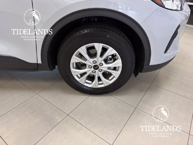 Certified 2026 Ford Escape Active FWD image 25