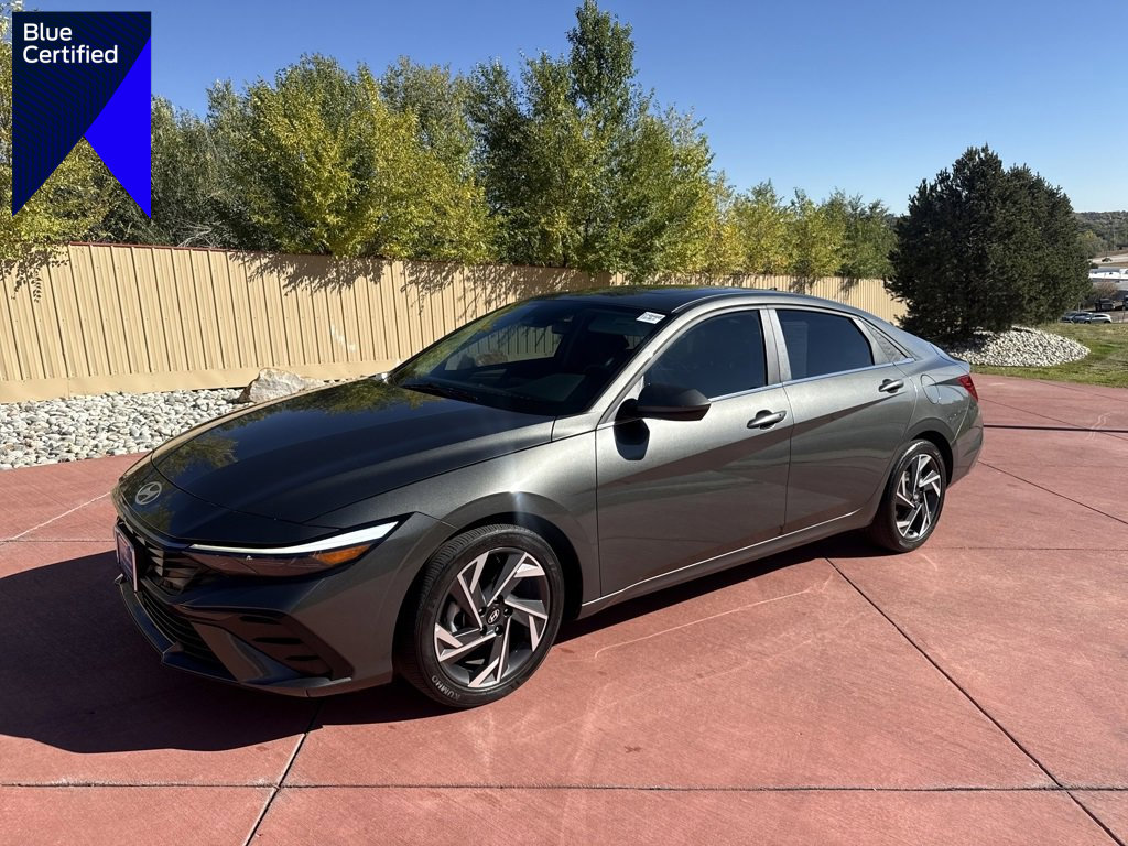 Used 2024 Hyundai Elantra SEL w/ Convenience Package