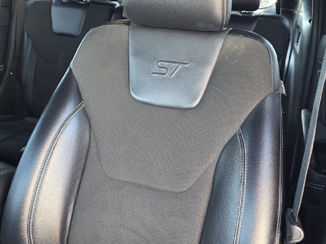 Certified 2020 Ford Edge ST w/ Cold Weather Package AWD/4WD image 14