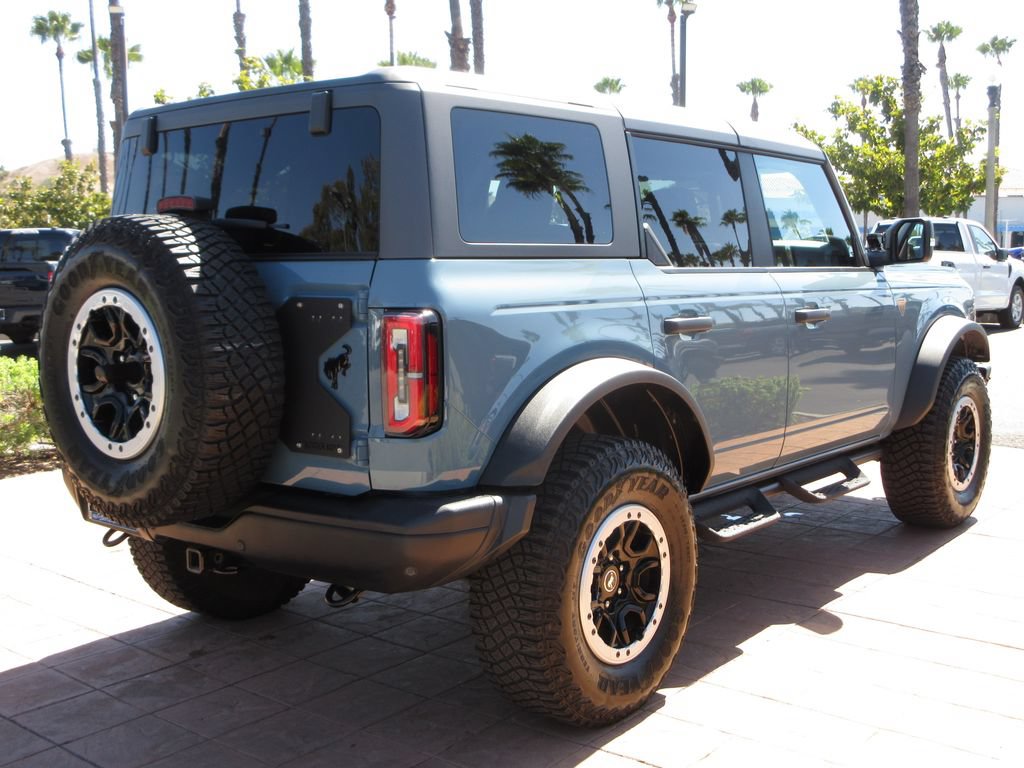 Certified 2023 Ford Bronco Badlands w/ Sasquatch Package AWD/4WD image 4