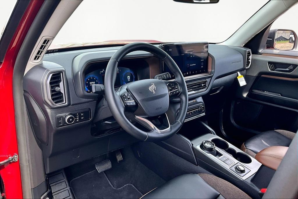 Certified 2025 Ford Bronco Sport Outer Banks w/ Outer Banks Tech Package+ image 14