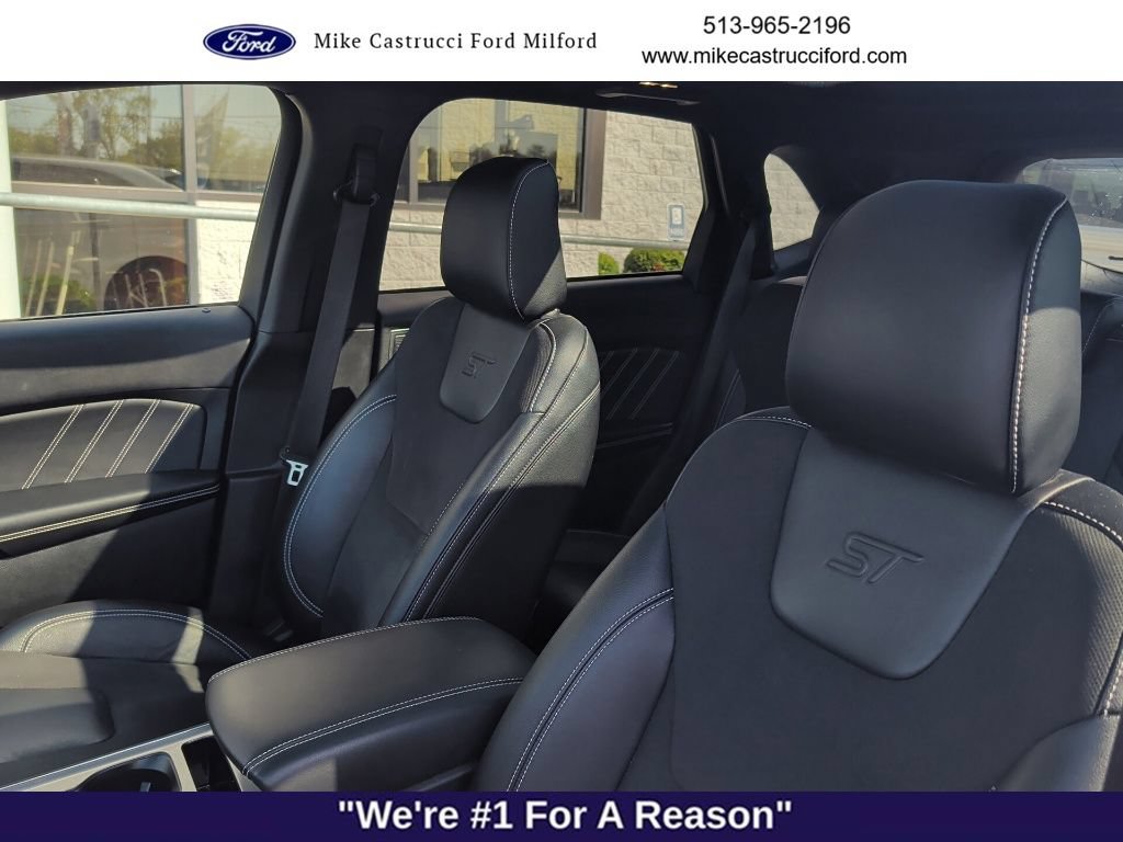 Certified 2022 Ford Edge ST w/ Equipment Group 401A AWD/4WD image 9