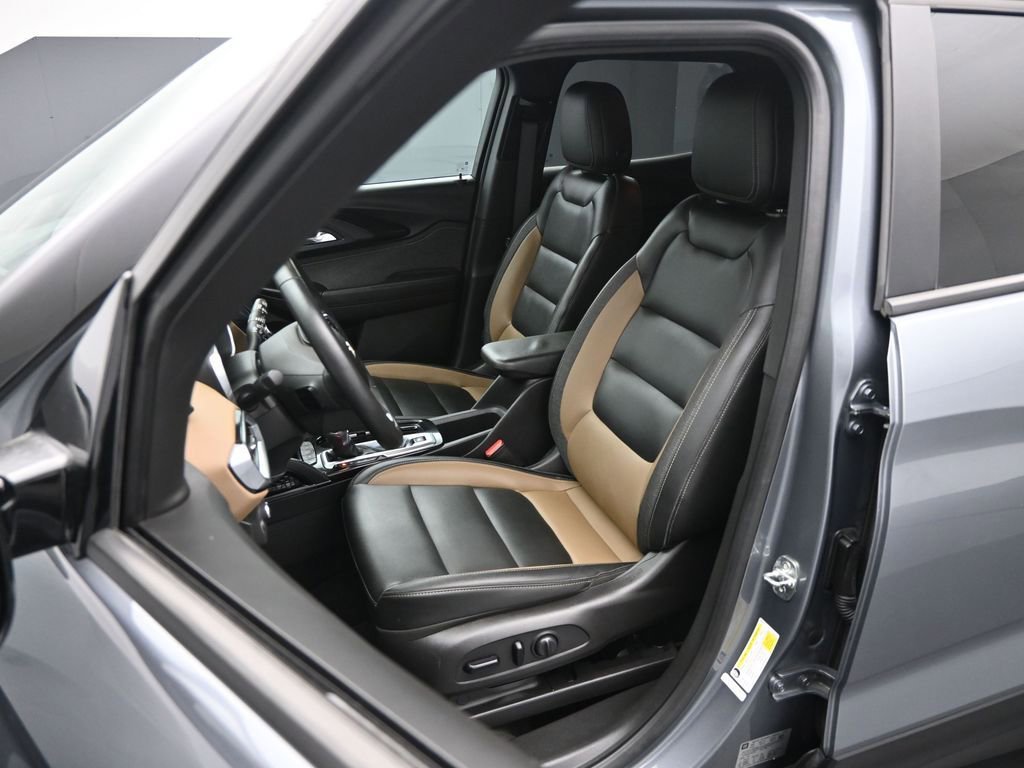 Used 2021 Chevrolet TrailBlazer ACTIV w/ Technology Package image 37