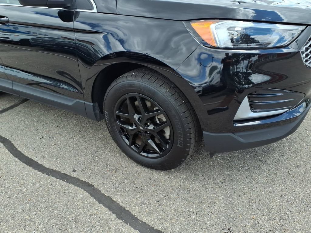 Certified 2023 Ford Edge SEL AWD/4WD image 5
