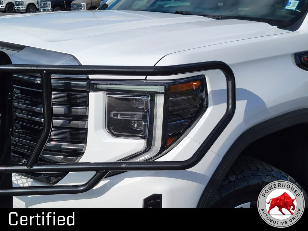 Used 2023 GMC Sierra 1500 AT4 AWD/4WD image 11
