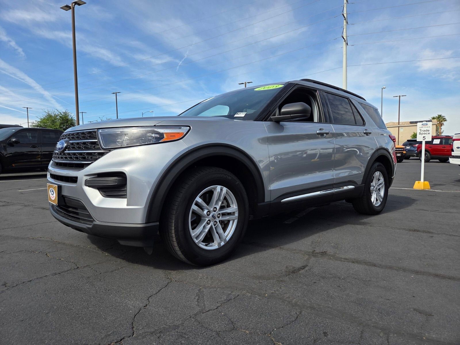 Certified 2023 Ford Explorer XLT RWD image 2