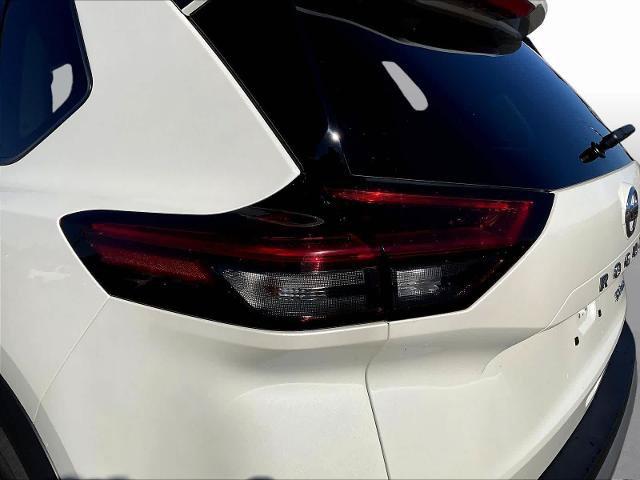 Used 2021 Nissan Rogue SV AWD/4WD image 25