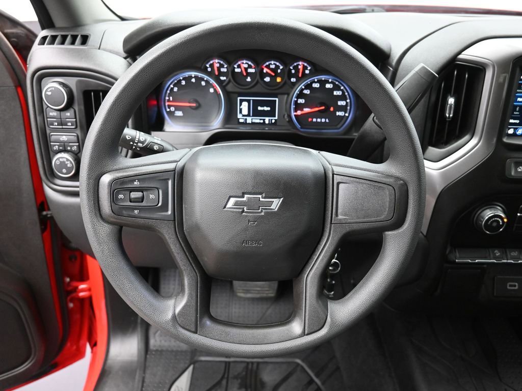 Used 2019 Chevrolet Silverado 1500 Custom Trail Boss w/ Custom Convenience Package image 6