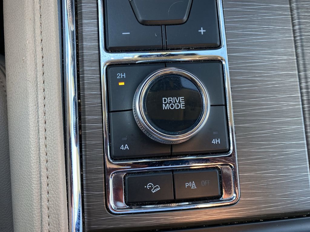 Certified 2024 Ford Expedition Max Limited image 30