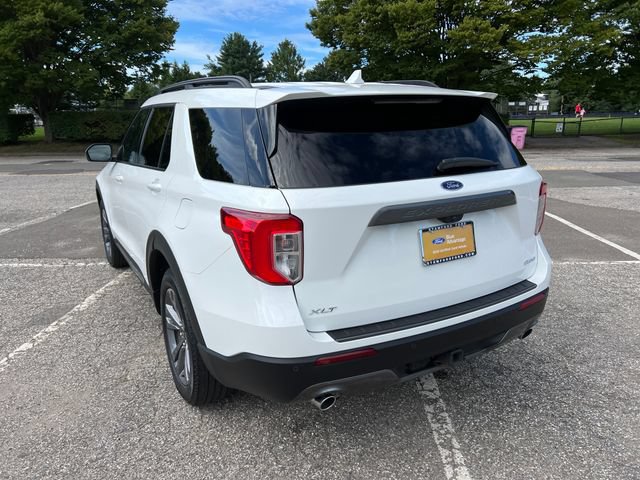 Certified 2023 Ford Explorer XLT w/ Equipment Group 202A AWD/4WD image 8