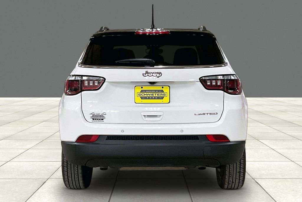 Used 2025 Jeep Compass Limited AWD/4WD image 4