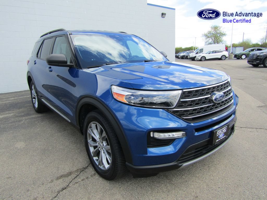 Certified 2022 Ford Explorer XLT w/ Equipment Group 202A AWD/4WD image 9