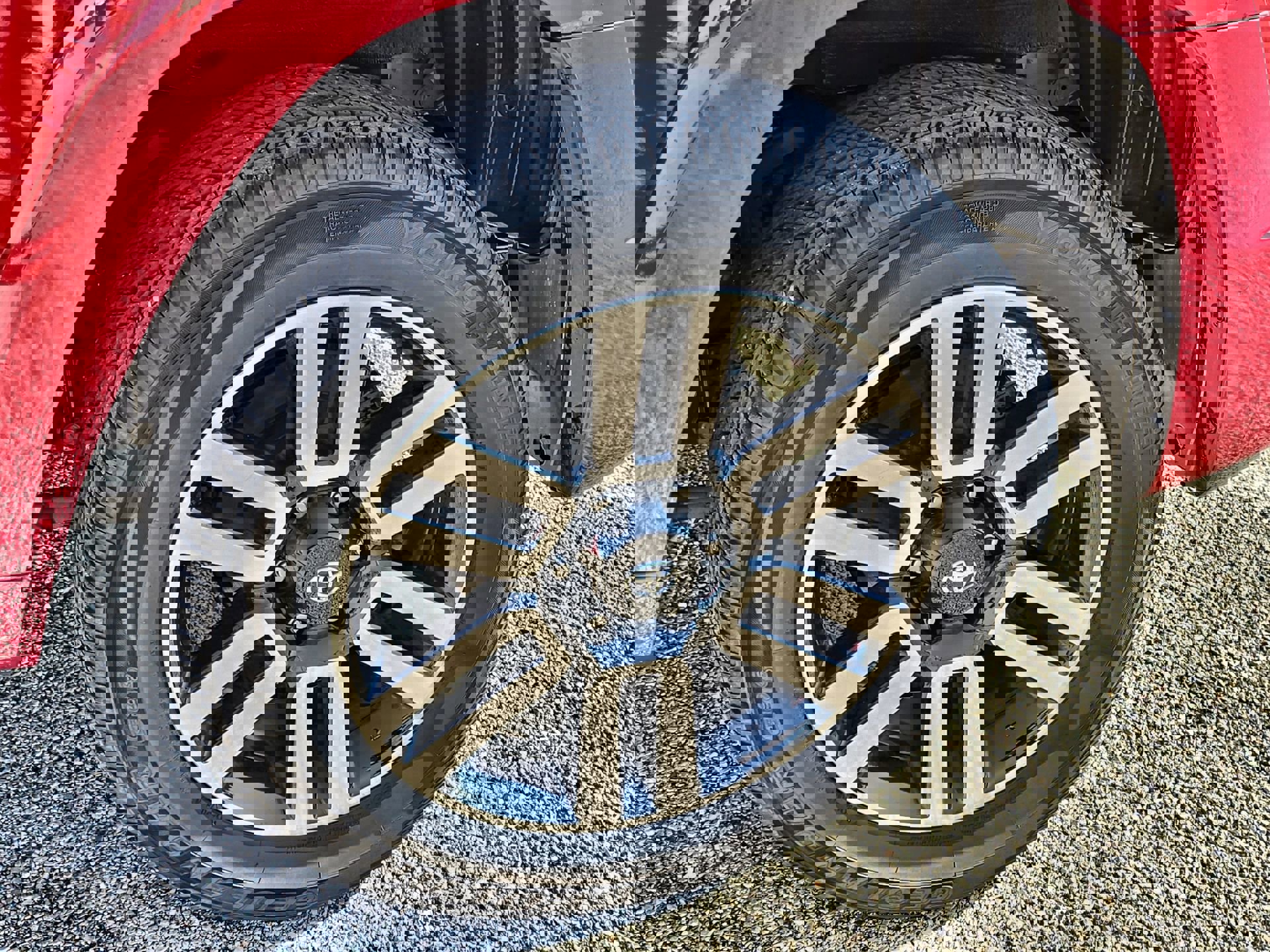 Used 2022 Toyota 4Runner Limited image 11