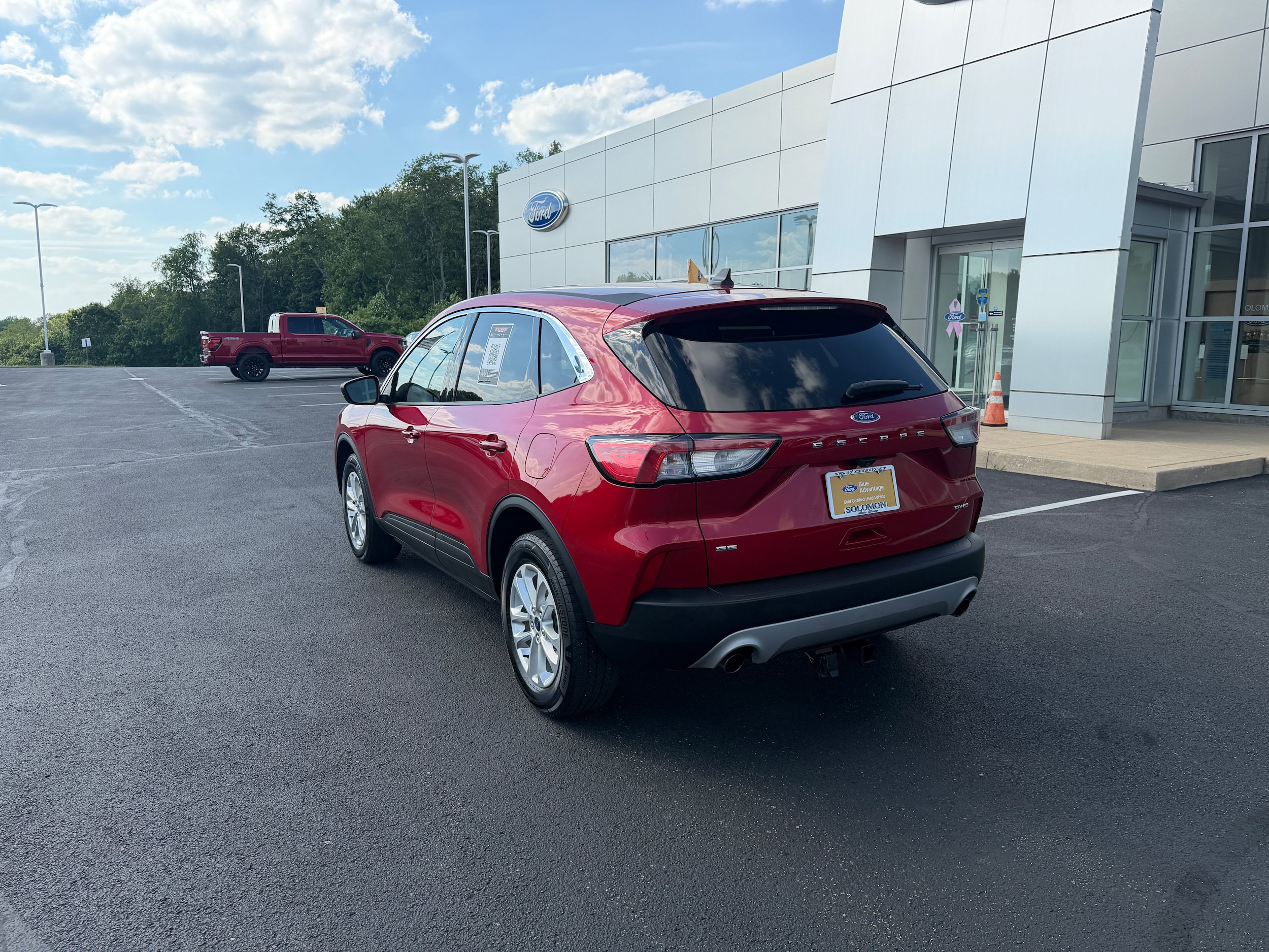 Certified 2022 Ford Escape SE AWD/4WD image 8