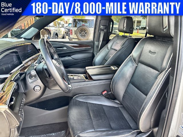 Used 2022 Cadillac Escalade ESV Premium Luxury w/ Performance Package AWD/4WD image 20