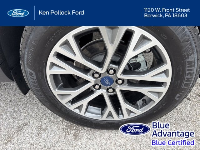 Certified 2022 Ford Escape SEL image 11