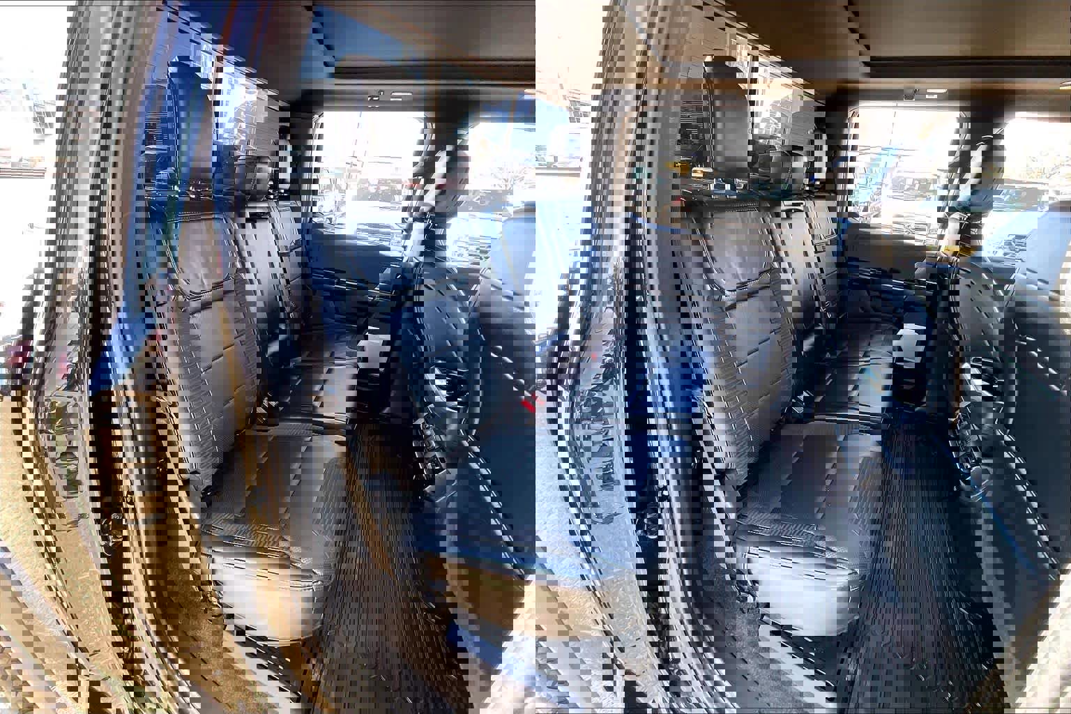 Certified 2022 Ford F150 Raptor w/ Equipment Group 801A High image 18