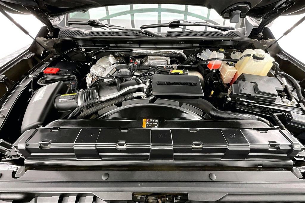 Used 2021 GMC Sierra 2500 Denali w/ Denali Black Diamond Edition image 10