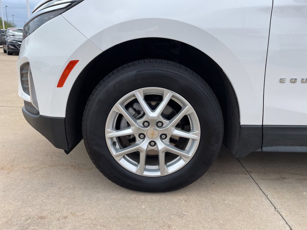 Used 2024 Chevrolet Equinox LT AWD/4WD image 15