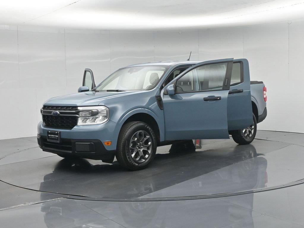 Certified 2022 Ford Maverick XLT w/ XLT Luxury Package image 32