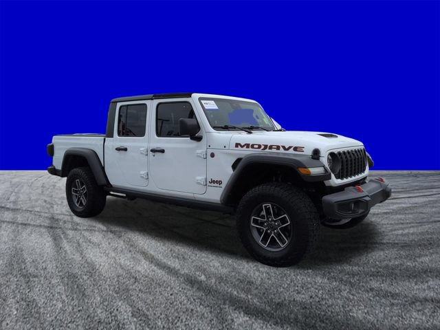 Used 2024 Jeep Gladiator Mojave w/ Technology Group AWD/4WD image 2
