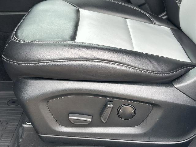 Certified 2023 Ford Explorer XLT w/ Equipment Group 202A RWD image 14