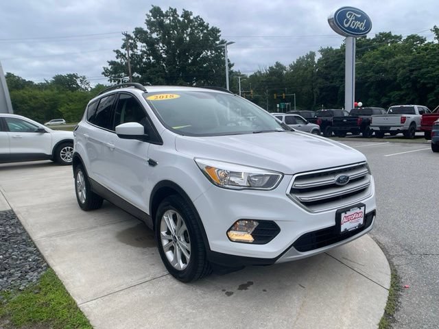 Certified 2018 Ford Escape SE AWD/4WD image 2