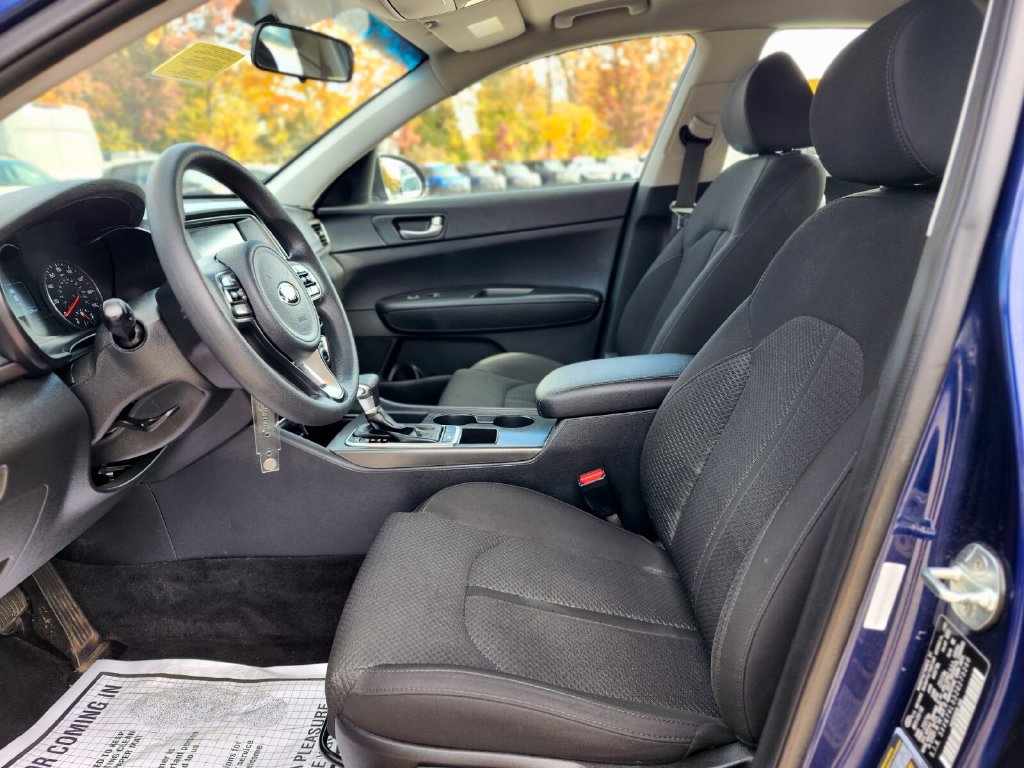 Used 2018 Kia Optima LX w/ 17" Alloy Wheels Package FWD image 18