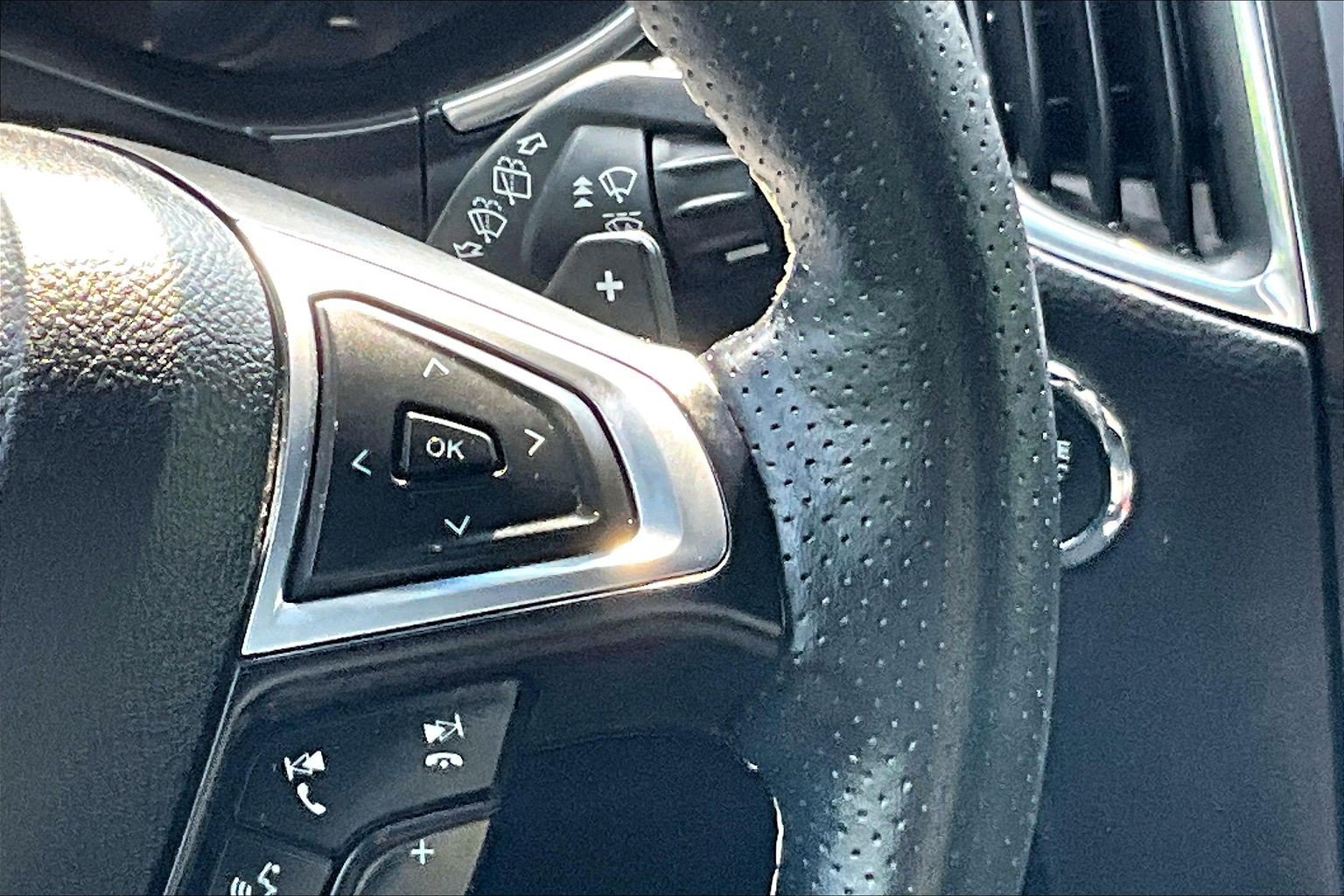 Certified 2020 Ford Edge ST w/ Cold Weather Package AWD/4WD image 21
