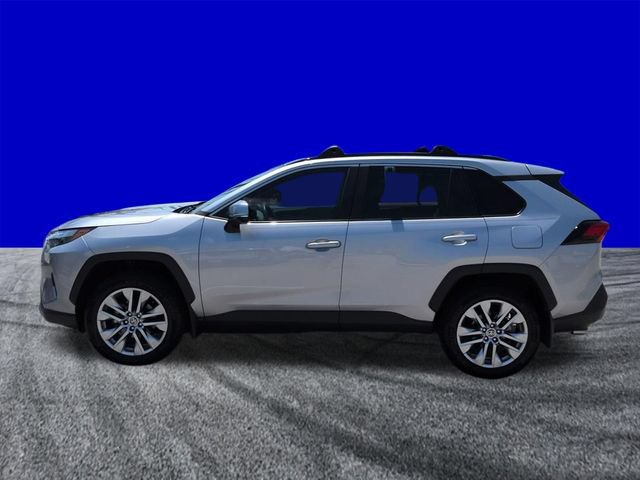 Used 2024 Toyota RAV4 XLE Premium AWD/4WD image 7
