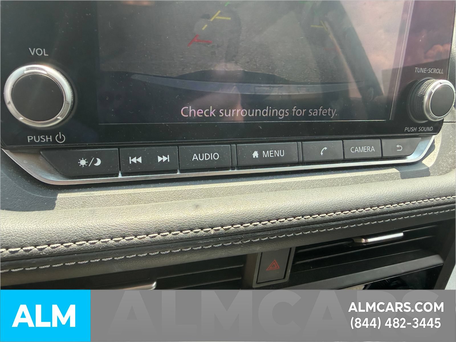 Used 2023 Nissan Rogue SV AWD/4WD image 18