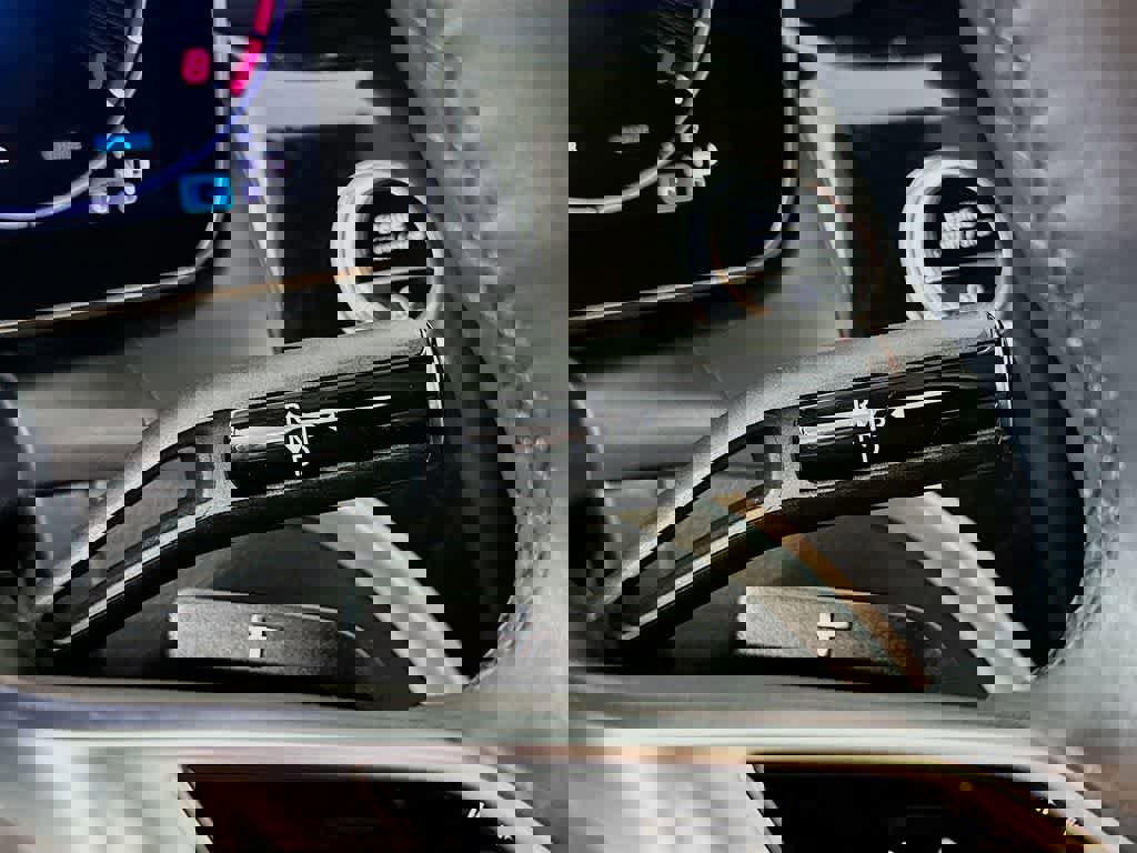 Used 2024 Mercedes-Benz GLC 300 GLC 300 image 21