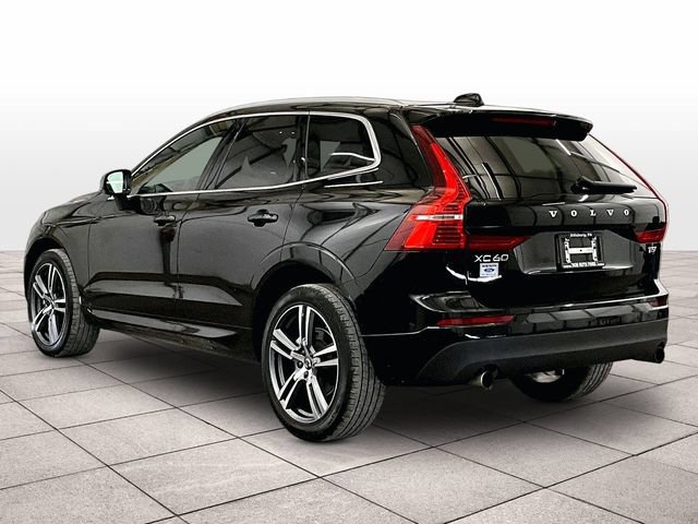 Used 2021 Volvo XC60 T5 Momentum w/ Premium Package AWD/4WD image 10