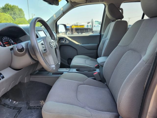 Used 2019 Nissan Frontier SV w/ Value Truck Package AWD/4WD image 18