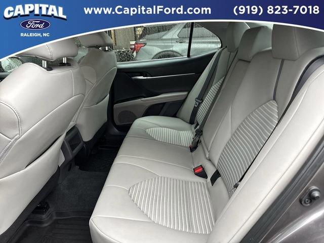 Used 2023 Toyota Camry SE image 18
