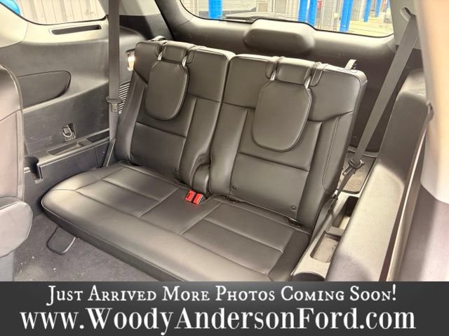 Certified 2023 Ford Explorer XLT w/ Equipment Group 202A AWD/4WD image 9