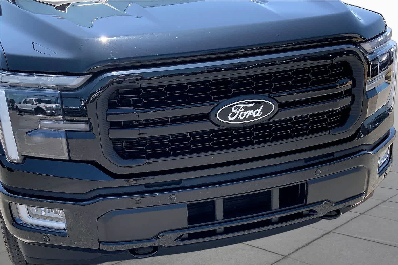 Certified 2024 Ford F150 Lariat w/ Equipment Group 502A High AWD/4WD image 30
