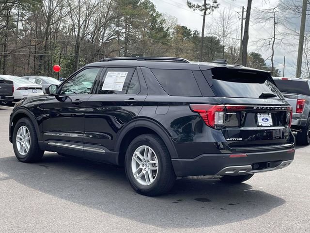 Certified 2025 Ford Explorer Active w/ Active Comfort Package image 3