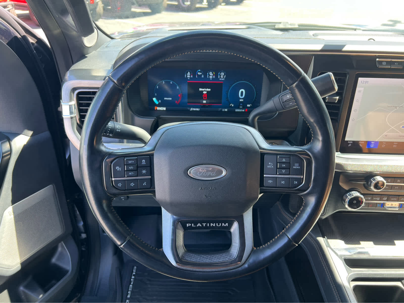 Certified 2023 Ford F350 Platinum AWD/4WD image 36