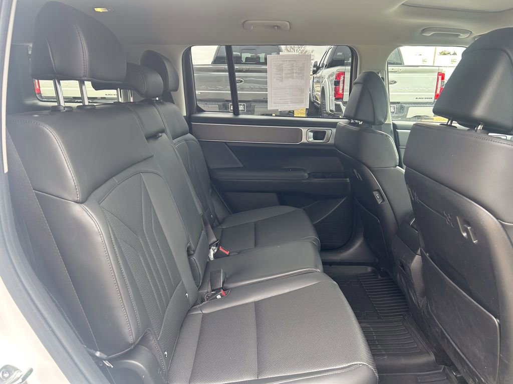 Used 2025 Hyundai Santa Fe XRT image 21