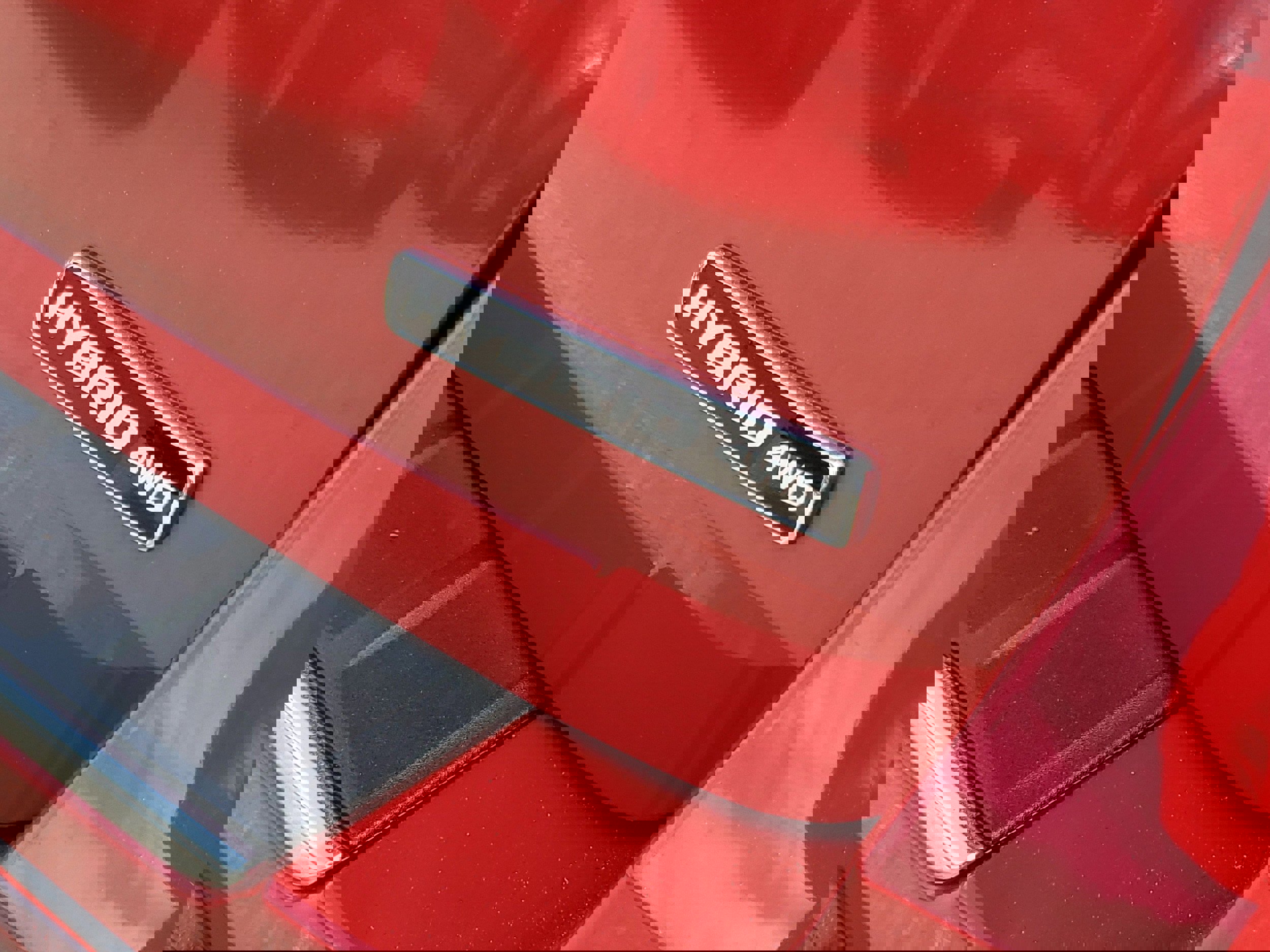 Certified 2022 Ford Explorer Limited w/ Hybrid Equipment Group 310A image 6