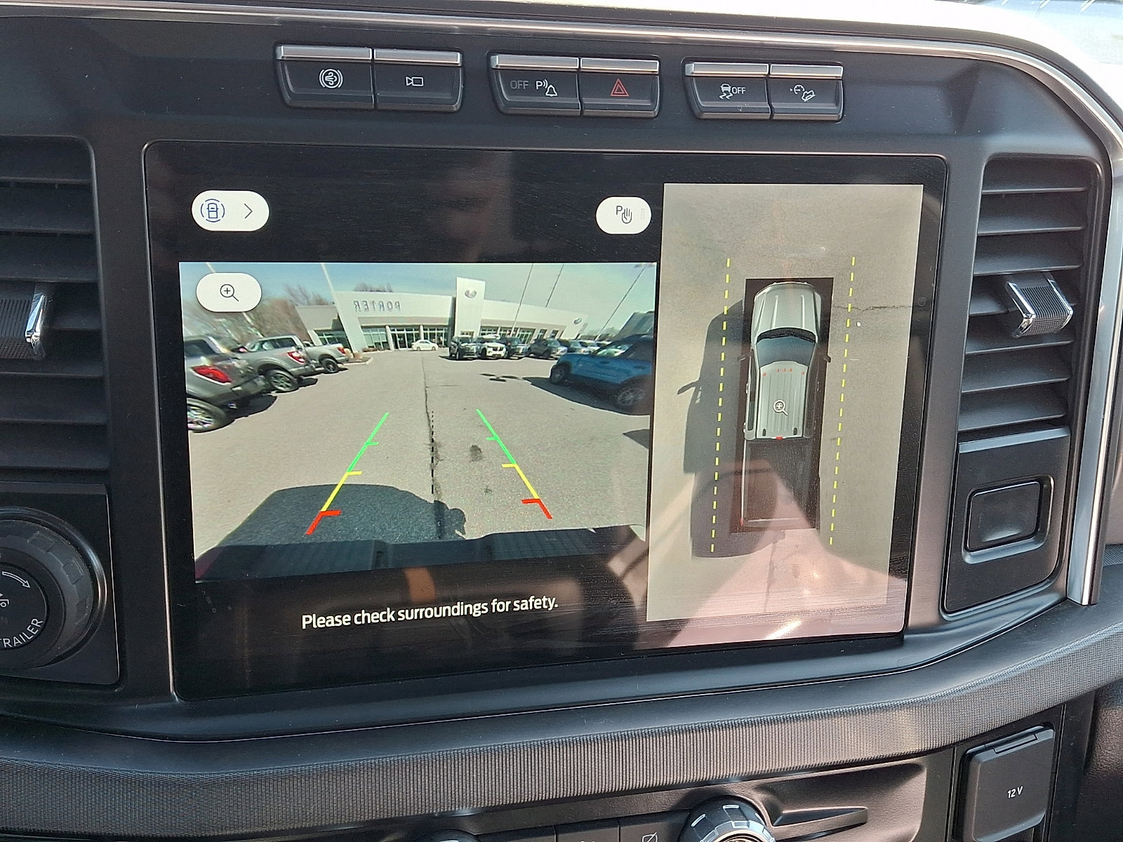 Certified 2024 Ford F450 Platinum w/ FX4 Off-Road Package image 25