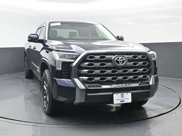 Used 2025 Toyota Tundra Platinum AWD/4WD image 2