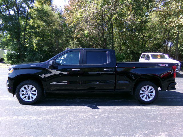Used 2022 Chevrolet Silverado 1500 Custom AWD/4WD image 6