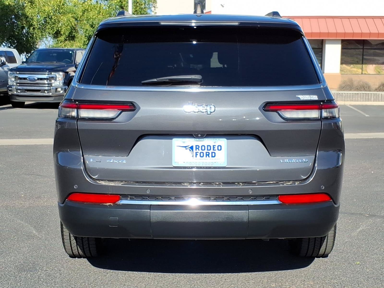 Used 2021 Jeep Grand Cherokee L Limited w/ Trailer Tow Group (B) AWD/4WD image 4