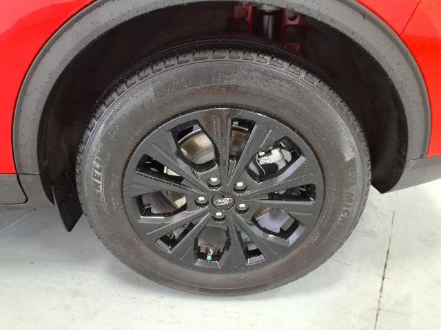 Certified 2024 Ford Escape Active w/ Cold Weather Package FWD image 9