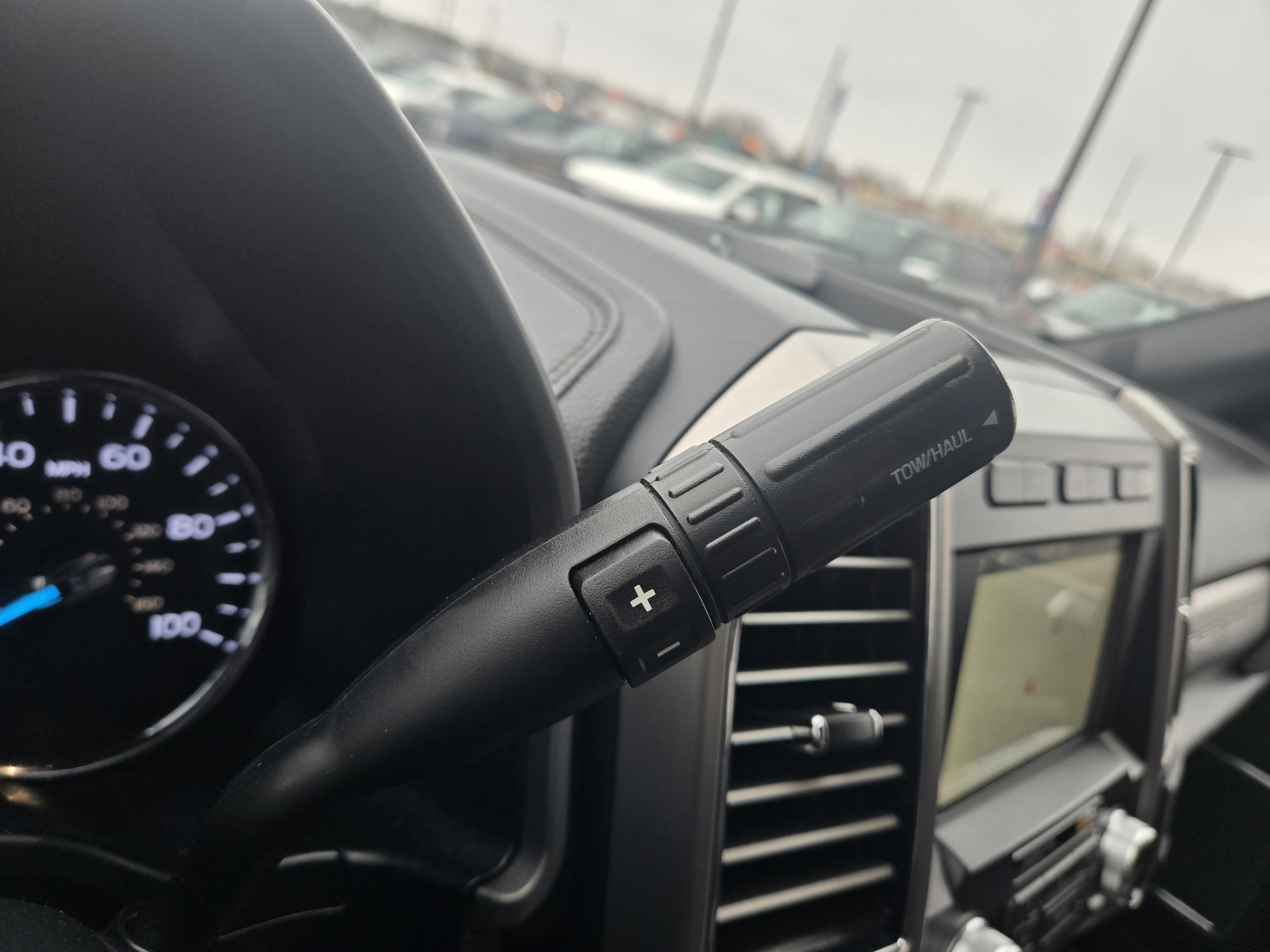 Certified 2019 Ford F350 Platinum w/ Platinum Ultimate Package image 23